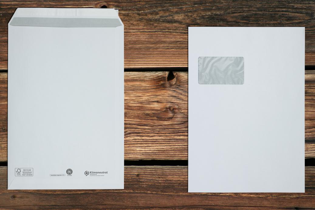 Versandtaschen mit Fenster C4 229x324 mm Haftklebend Recycling Weiß 100 g/qm